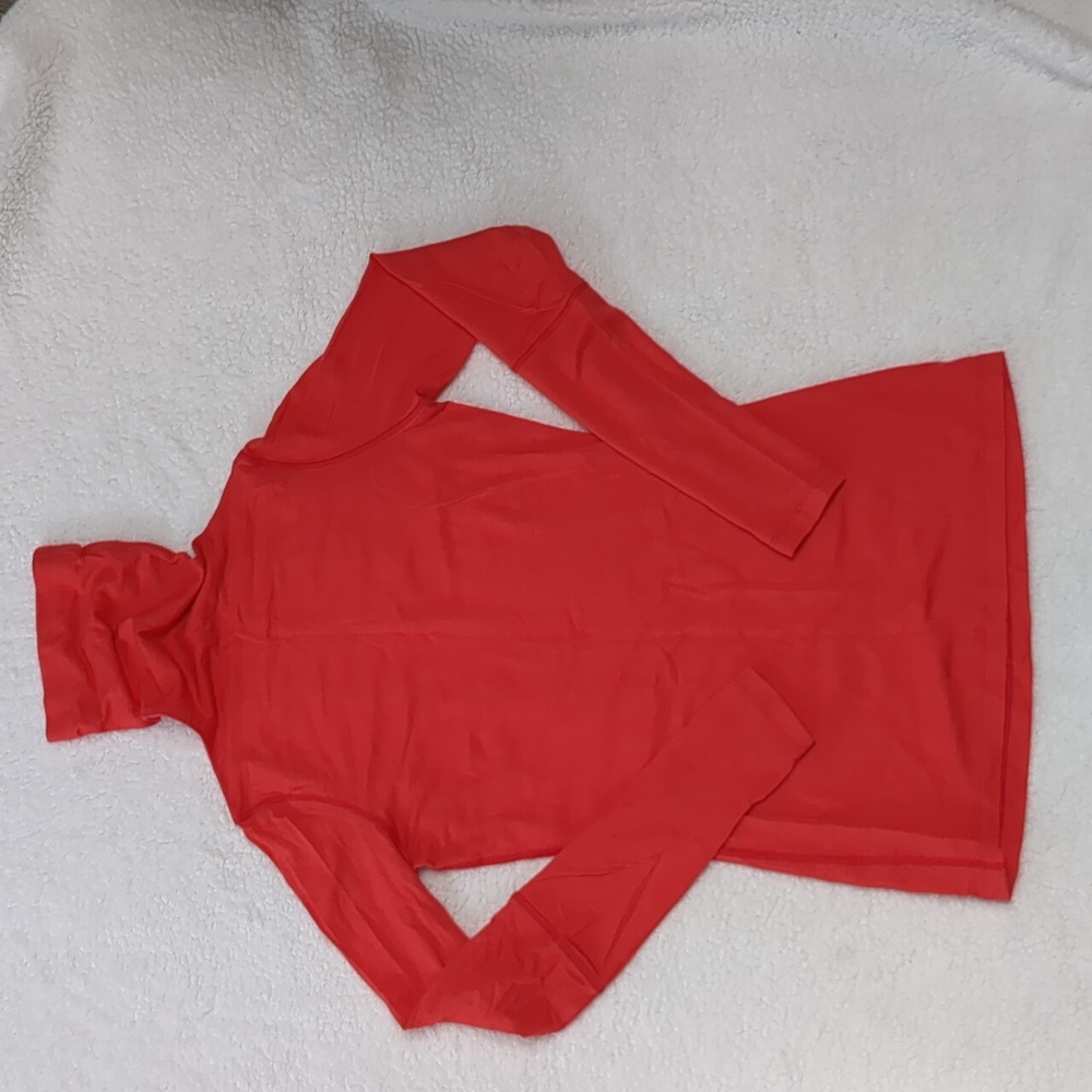 Lululemon St Moritz Wool turtleneck
